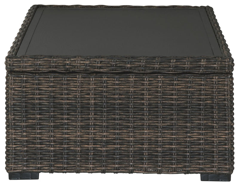 Grasson Lane - Rectangular Cocktail Table - Brown
