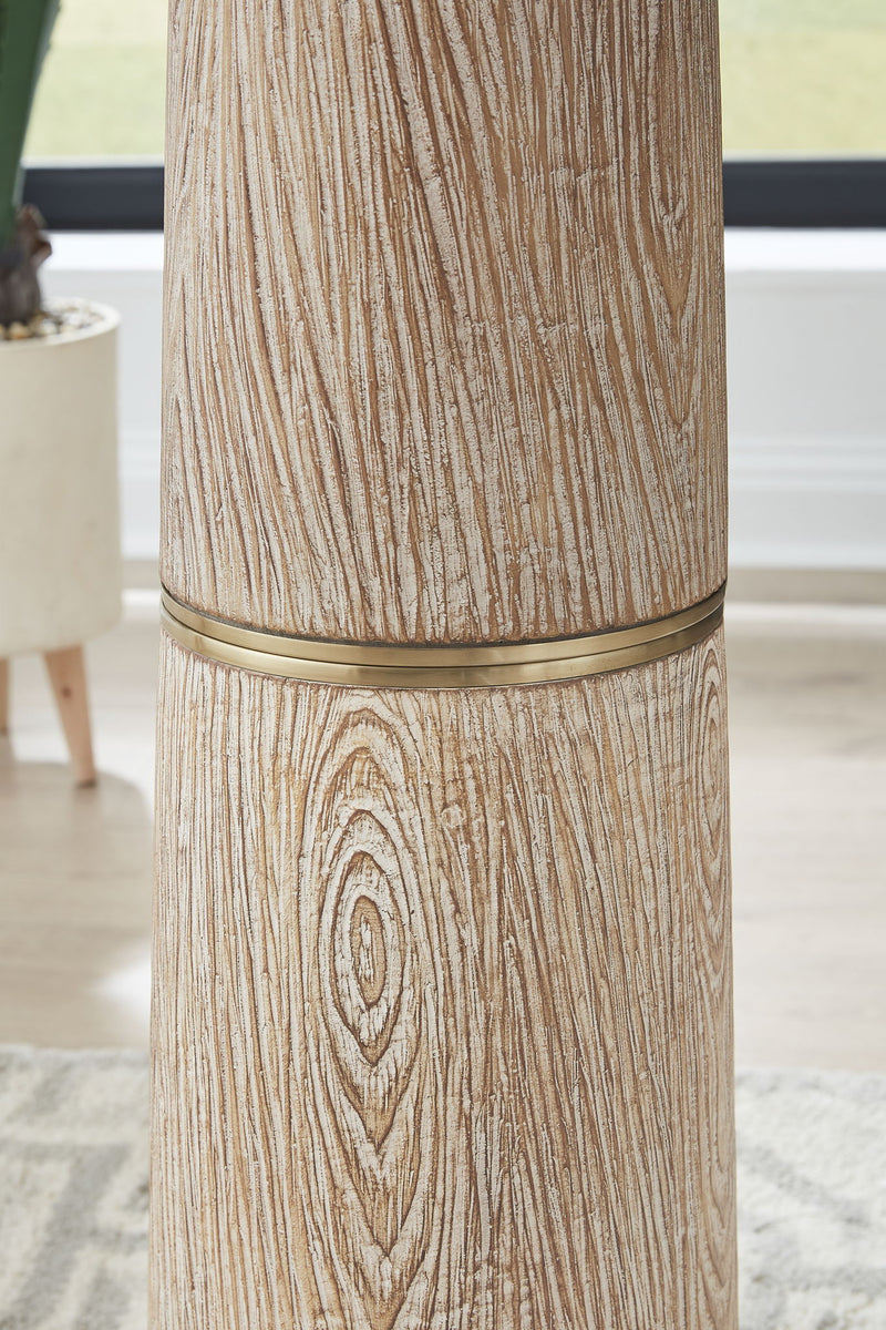 Gasparleigh - Poly Floor Lamp - Brown / Gold Finish